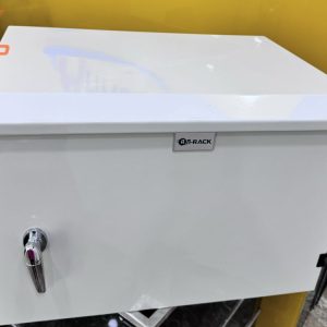Ứng Dụng Đa Dạng Của Tủ Rack 6U Ngoài Trời