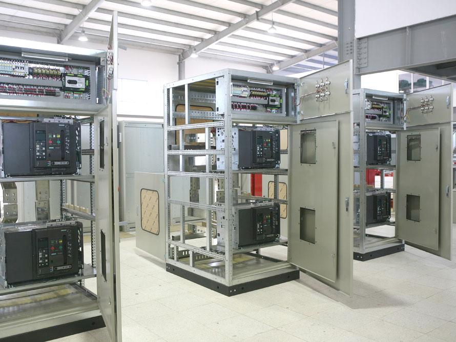 thi-cong-lap-dat-tu-dien-tai-ben-tre