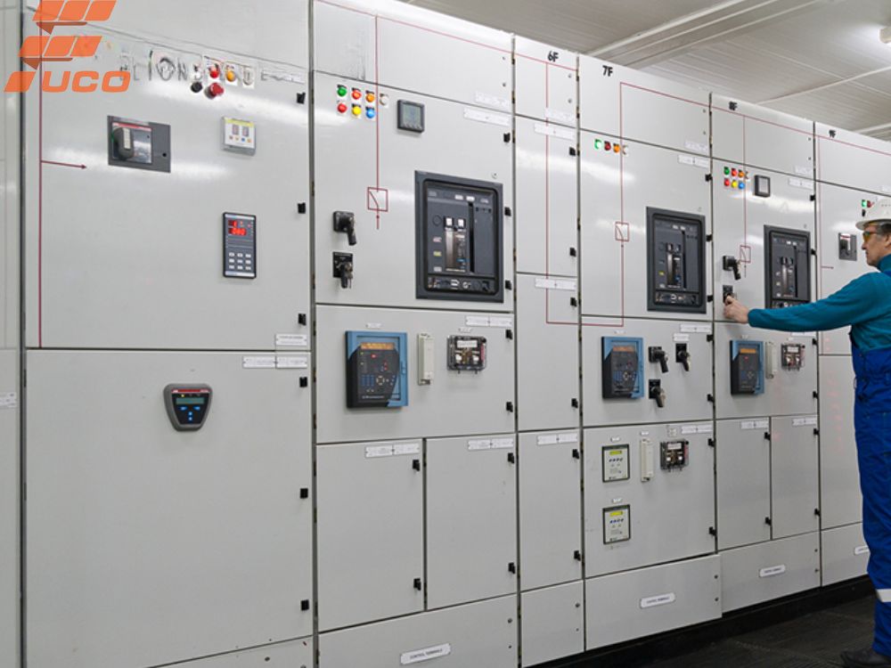 Tủ điện ph&acirc;n phối tổng MSB